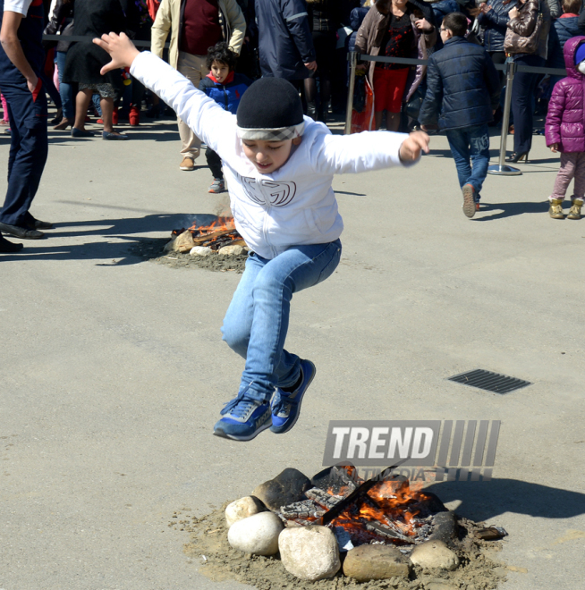 Milli Gimnastika Arenasında Novruz bayramına həsr olunmuş şou. Azərbaycan, Bakı, 19 mart, 2016